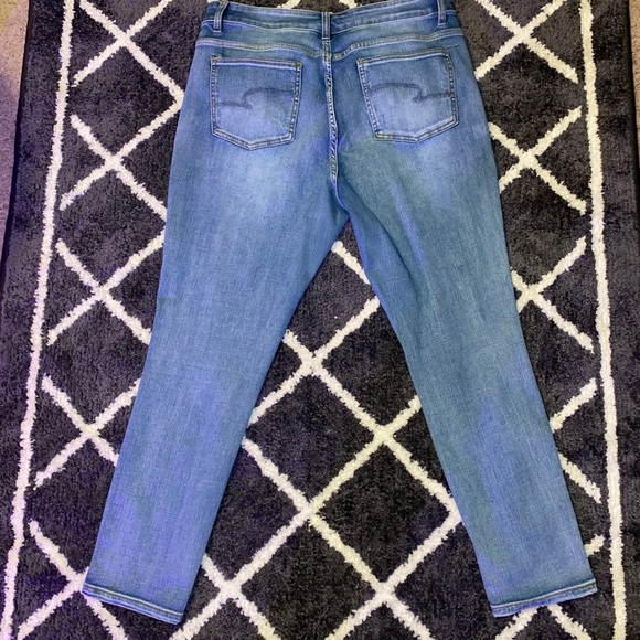 Skinny Blue Jeans - Picture 2 of 3